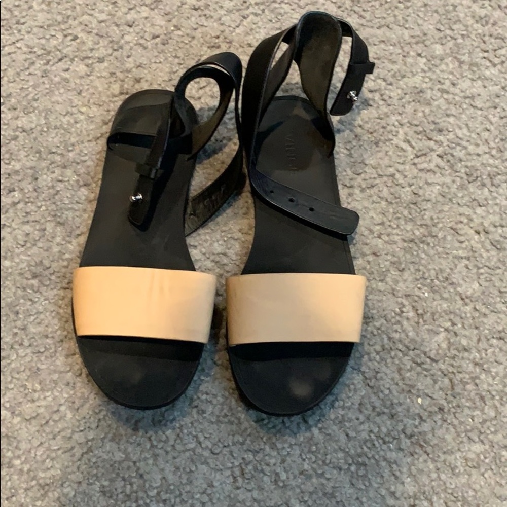 Vince Sandals